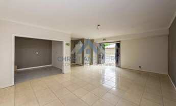 Imagem 3: Casa para venda possui 263 metros quadrados com 3 quartos em Jardim Lindóia - Porto Alegre