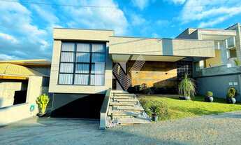 Imagem 2: Casa de Condomínio em Taubaté - Colinas do Belém - Mobiliada