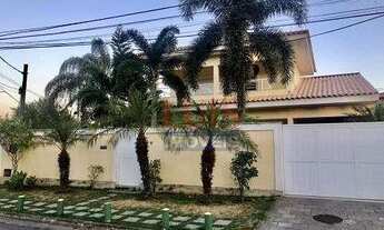 Imagem: Excelente casa com 4 dormitórios para alugar