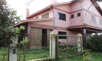 Imagem 2: Casa e Sobrado de 4 dormitórios à Venda - Xangri-lá