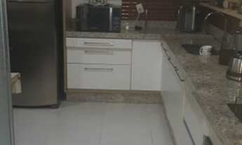 Imagem 3: Apartamento com 4 Quartos à Venda, 180 m² por R$ 785.000