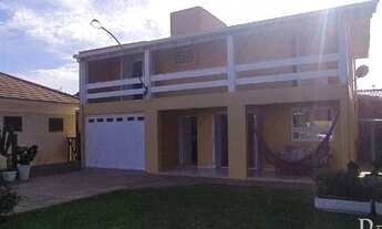 Imagem: Casa e Sobrado de 4 dormitórios à Venda