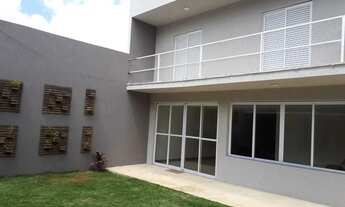 Imagem 2: Belíssima casa à venda na Vila Oliveira, Mogi das Cruzes- São Paulo