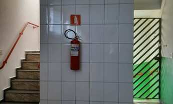 Imagem 7: Casa assobradada com 1 dorm e 2 vagas de garagem