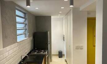 Imagem 2: Apartamento para venda com 58 metros quadrados com 2 quartos em Copacabana - Rio de Janeir