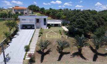 Imagem: Sobrado com 3 dormitórios e piscina à