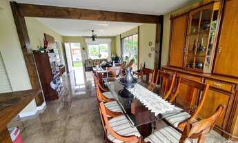 Imagem 6: Casa e Sobrado de 4 dormitórios à Venda - Xangri-lá