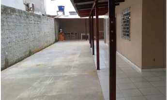 Imagem 2: Aluga-se casa com excelente localização