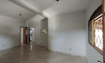 Imagem 3: Casa para venda no bairro São Carlos, 4 quartos, lote 360m² - Anápolis - GO