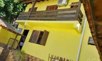 Imagem 2: Casa para Venda - 300m², 3 dormitórios, sendo 1 suites, 5 vagas - Partenon