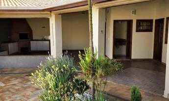 Imagem 4: Casa com 3 dormitórios para alugar, 295 m² por R$ 5.935/mês - Dois Córregos - Piracicaba/S