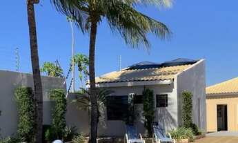 Imagem 3: Linda casa com no centro de Várzea Grande c/ 5 quartos