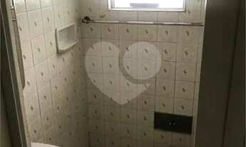 Imagem 4: Sobrado na Parada Inglesa com renda