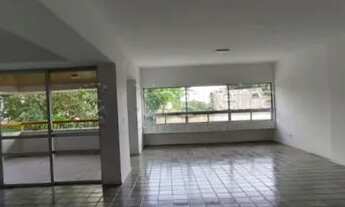 Imagem 4: Apartamento para aluguel possui 411 metros quadrados com 4 quartos em Monteiro - Recife