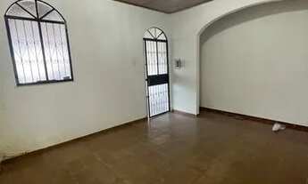 Imagem 3: Casa no Dom Pedro, 3 quartos, piscina, via pública, entrega imediata