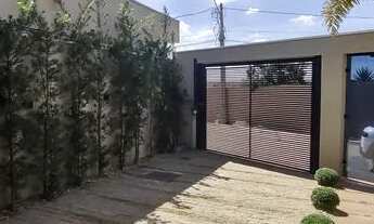 Imagem 2: ARNIQUEIRAS: STYLE HOUSE 2QTOS/ST, PISC/CHURSQ, ARM, 200M2, EXC.COND/LOCALIZ. ( QUEM VÊ CO