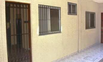 Imagem 2: Benfica Apto com 02 Qtos, Sala, WC, Cozinha, 1 vaga para carro.(Cód.613