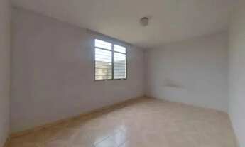 Imagem 2: Casa para venda possui 200 metros quadrados com 3 quartos em Jardim Esperança - Barueri