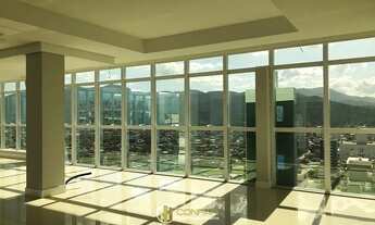 Imagem: Cobertura 05 Suítes e 4 Vagas, na Meia