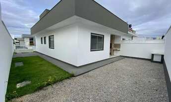 Imagem 4: Casa 3 dormitórios e 2 banheiros com piscina à venda por R$ 480.000