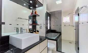 Imagem 5: SOBRADO TRIPLEX, 04 DORMITÓRIOS (02 SUÍTES), 03 VAGAS, NA VILA IZABEL