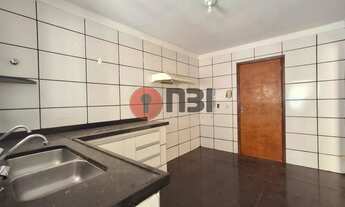 Imagem 7: Apto para venda no Cond. Lago Azul no J.D Yolanda-sala-cozinha-3 quartos-suíte