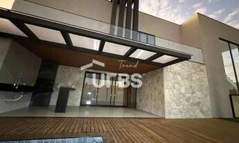 Imagem 5: Jardins Capri - Casa de Condomínio 4 quartos, sendo 4 suítes