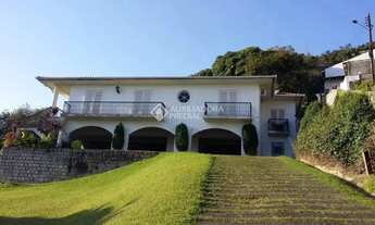 Imagem: Casa na Carvoeira