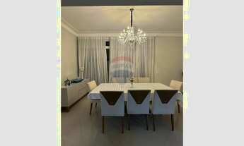 Imagem 2: Casa de Luxo com Piscina em Mogi das Cruzes