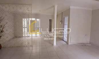 Imagem 8: Casa para venda com 250 m² e 4 quartos em Vila Santa Terezinha, Bauru - SP