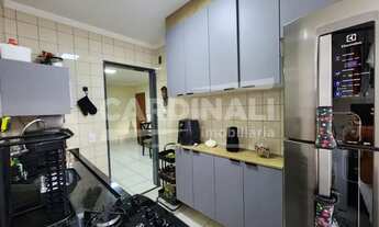 Imagem 5: Apartamento com excelente localização, próximo a supermercados e comércio