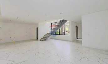 Imagem 6: Sobrado em condomínio com 245m², 4 suítes, elevador R$ 2.200.000,00 Santa Felicidade, Cur