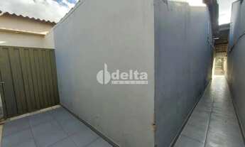 Imagem 9: Casa residencial com 2 quartos disponível para locação no bairro Santa Mônica em Uberlândi