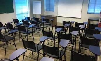 Imagem 7: Prédio com 2 andares/elevador - com 820m2 e terreno 1.021m2 - 16 salas - Mobiliado - Guara