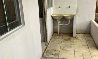 Imagem 7: ALUGO KITNET Casa com 1 dormitório