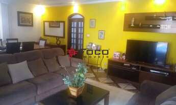 Imagem: Excelente casa / 04 dormitórios / Vila