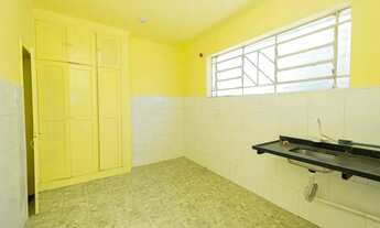 Imagem 5: Casa para locação no Centro de Pelotas, RS: 170m², 3 dorms, cozinha, sala, banheiro, varan