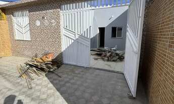 Imagem: Casa à venda em rua pública, ALBANO FRANCO