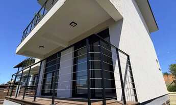 Imagem 6: Vendo Sobrado Recém construído na Praia do Rosa