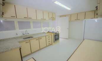 Imagem 4: CASA A VENDA NO AHÚ COM 3 QUARTOS Casa A Venda No Ahú Com 3 Quartos