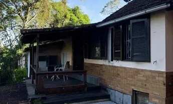 Imagem 3: Casa de condomínio para aluguel tem 180 metros quadrados com 3 quartos