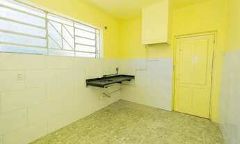 Imagem 4: Casa para locação no Centro de Pelotas, RS: 170m², 3 dorms, cozinha, sala, banheiro, varan