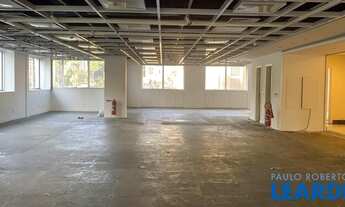 Imagem: CONJ. COMERCIAL - PARAÍSO - SP