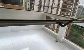 Imagem 2: Barramares! Quadra da praia! Ótima planta! Andar alto! Excelente sala/quarto vazio! Alugue