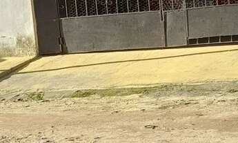 Imagem 1: CASA PRA VENDER Casa com 1 dormitório