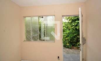 Imagem 7: Casa para Aluguel - Marechal Hermes, 1 Quarto, 35 m2