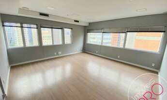 Imagem: Conj. Comercial, Vila Olímpia - São Paulo