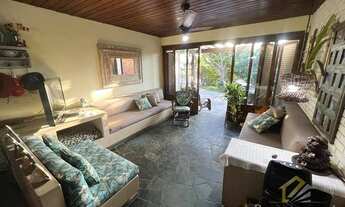 Imagem 5: Casa e Sobrado de 4 dormitórios à Venda - Xangri-lá