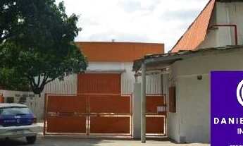 Imagem 2: Galpão com 2.000 m² Mais Pátio para Locação no Jardim Belval, Barueri