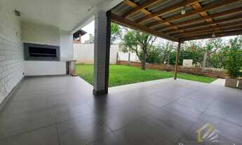 Imagem 5: Casa e Sobrado de 4 dormitórios à Venda - Xangri-lá